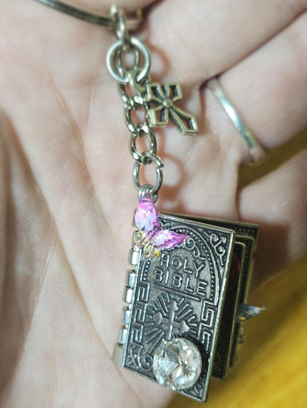 2/25$ Silver Holy Bible Locket Charm Keychain